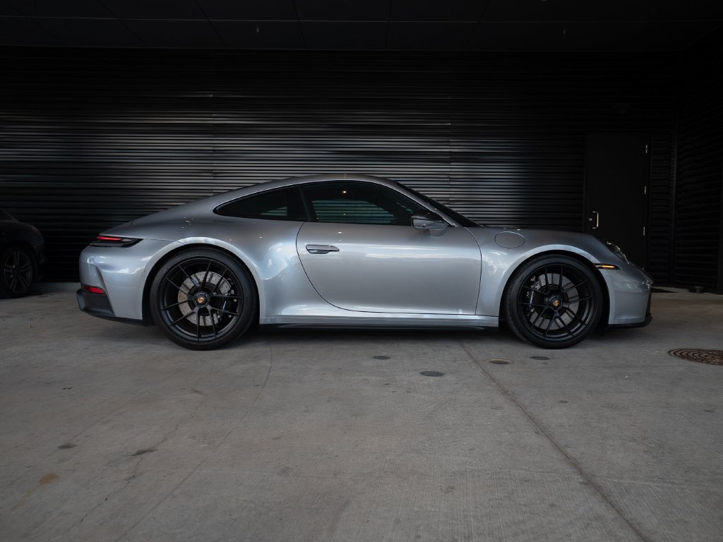 Certified 2026 Porsche 911 Carrera 4 GTS AWD/4WD image 8