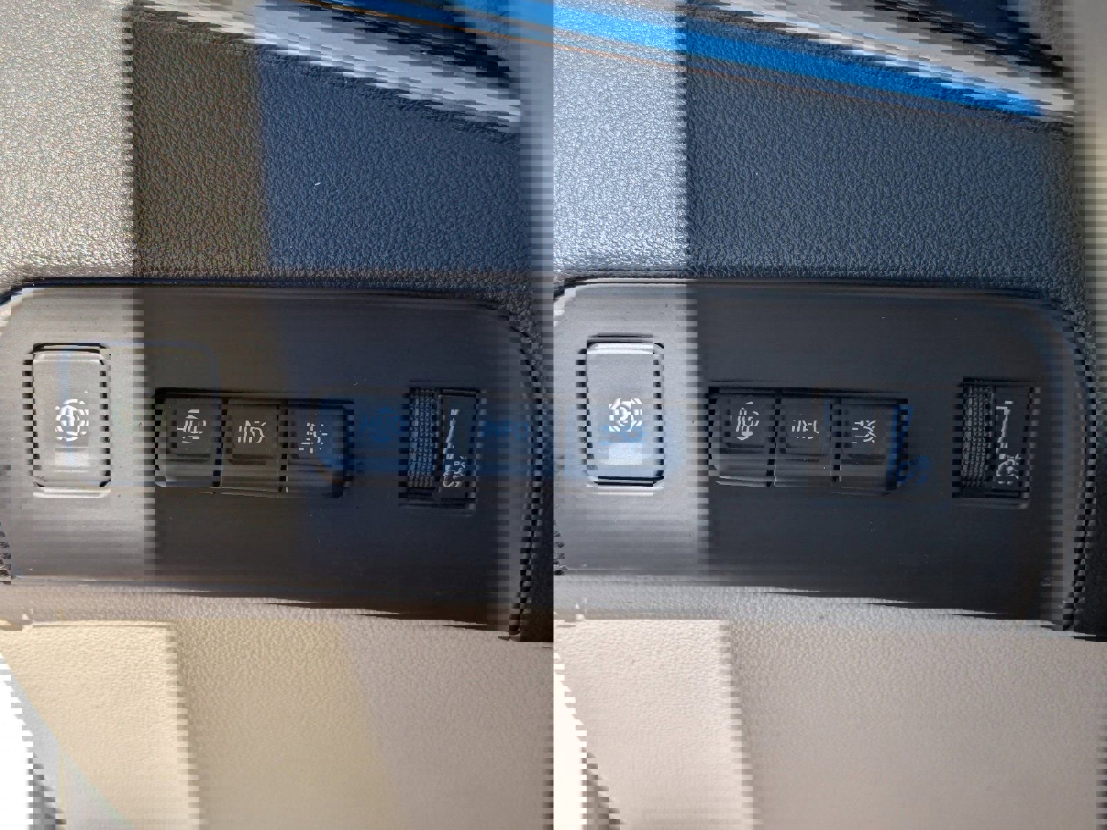 Used 2023 Buick Enclave Avenir w/ Avenir Technology Package image 32