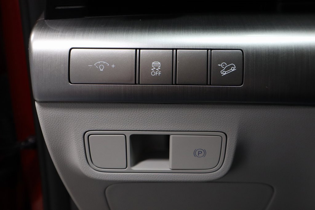 Certified 2025 Hyundai Kona SEL image 26