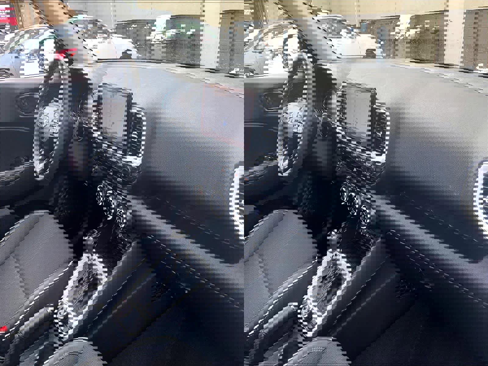 Certified 2023 Hyundai Venue Limited image 14