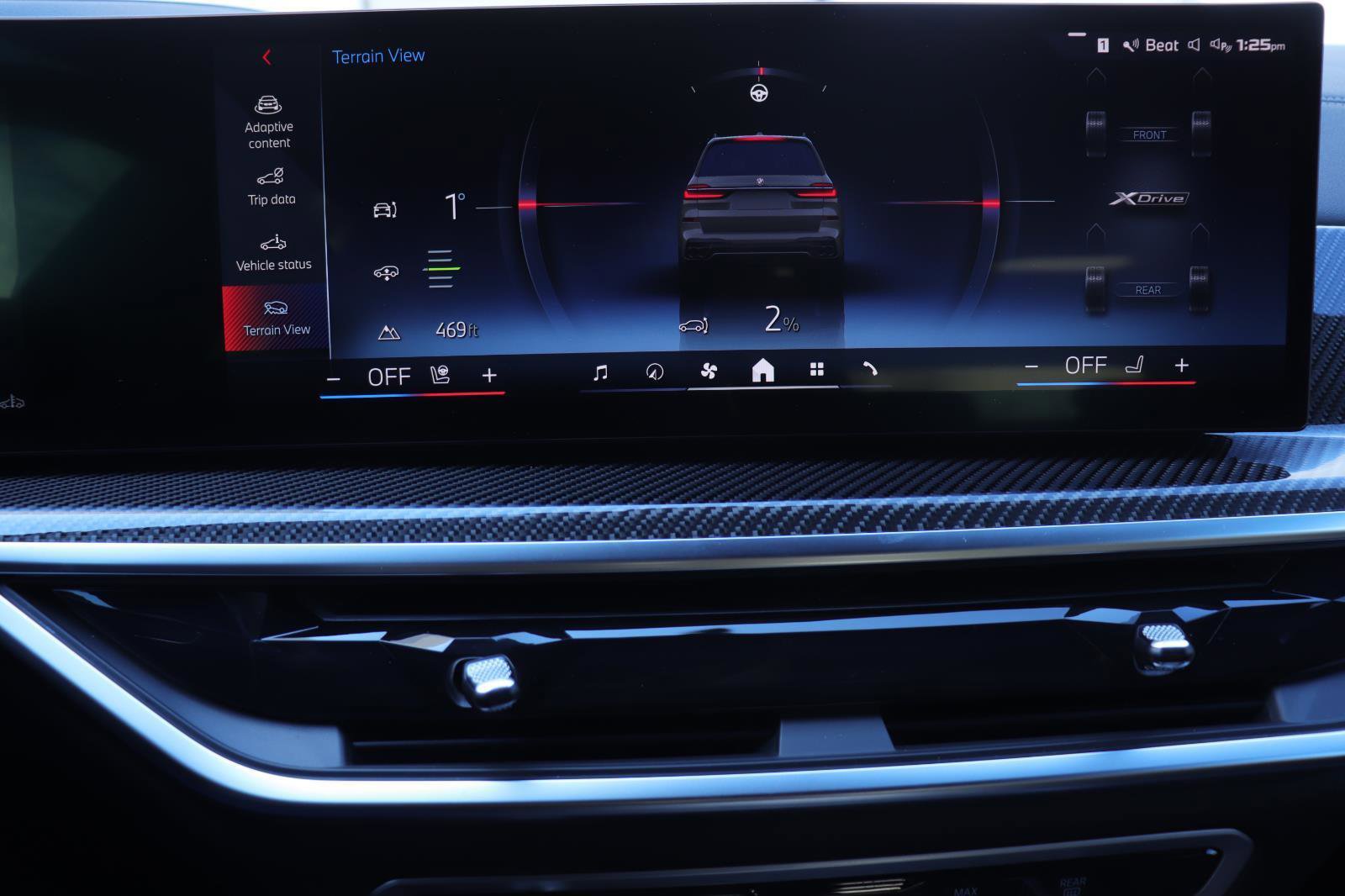 Used 2025 BMW X7 M60i image 40