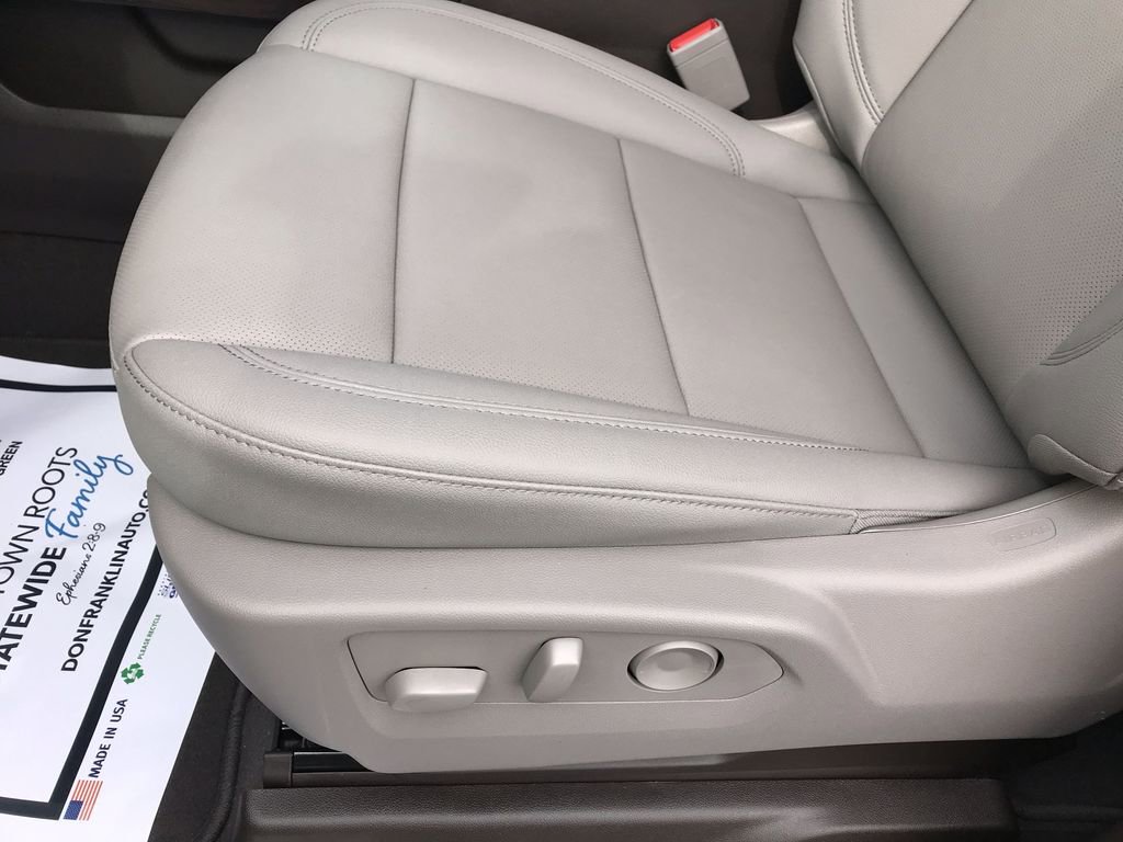 New 2026 GMC Sierra 1500 SLT w/ SLT Convenience Package AWD/4WD image 12