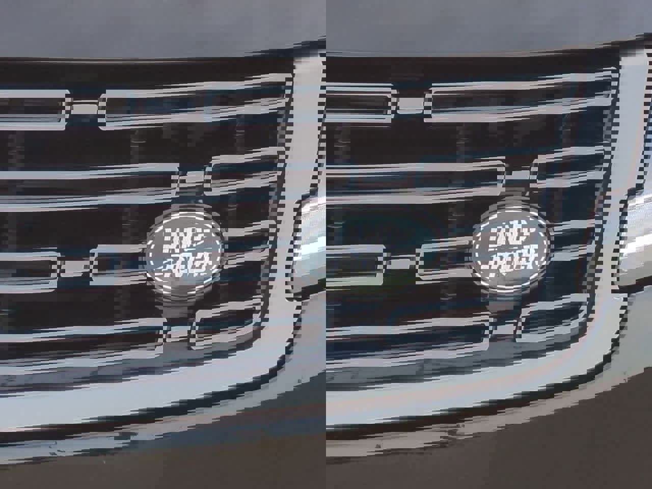 Used 2023 Land Rover Range Rover Sport SE image 11