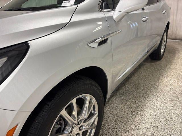 Used 2022 Buick Enclave Premium w/ Experience Buick Package AWD/4WD image 12