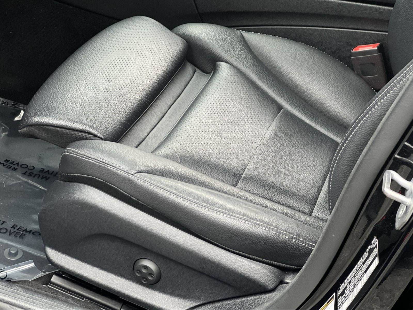 Used 2019 Mercedes-Benz C 300 4MATIC Sedan image 19