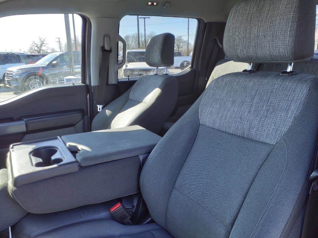 Used 2023 Ford F150 XLT image 15