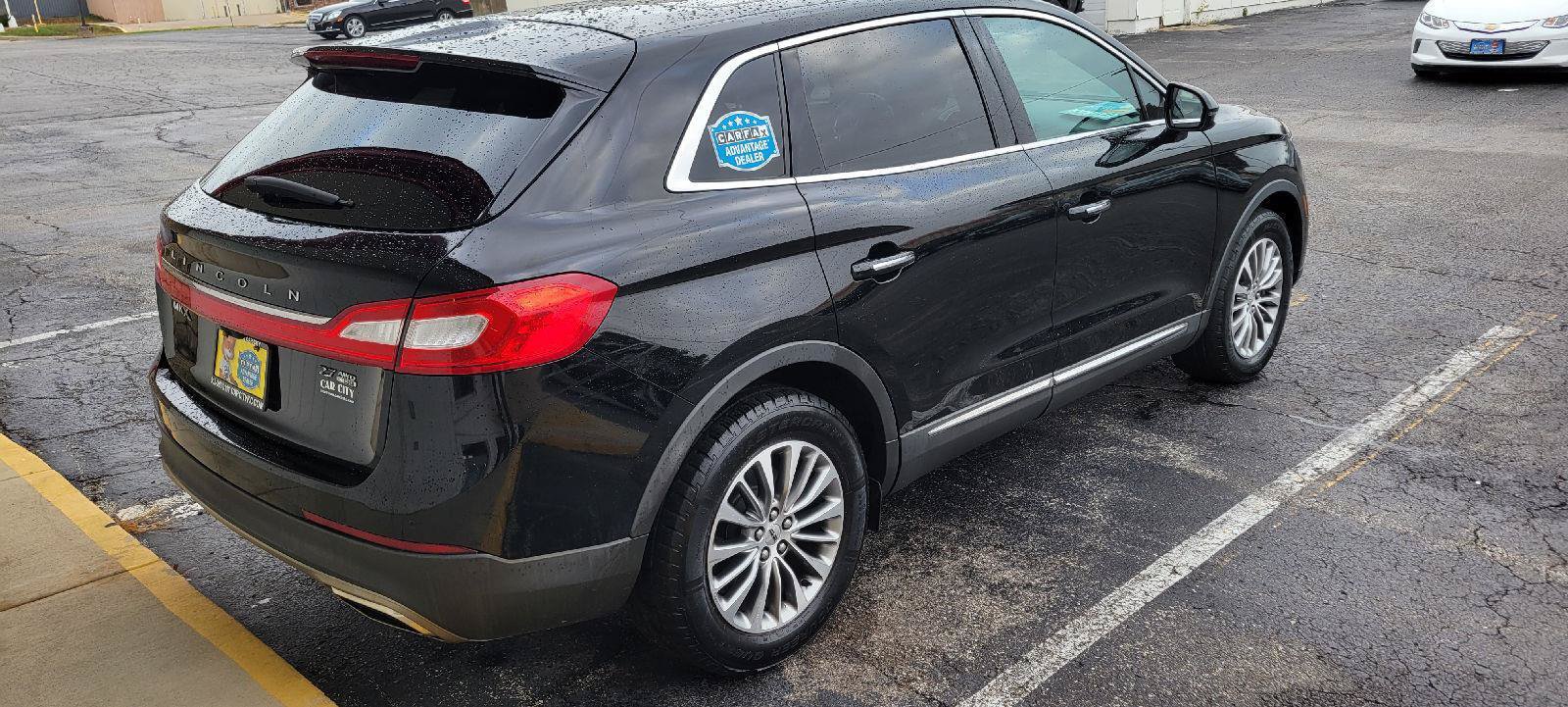 Used 2016 Lincoln MKX Select w/ Select Plus Package AWD/4WD image 26