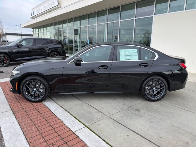 Used 2026 BMW 330i Sedan w/ Convenience Package RWD image 3