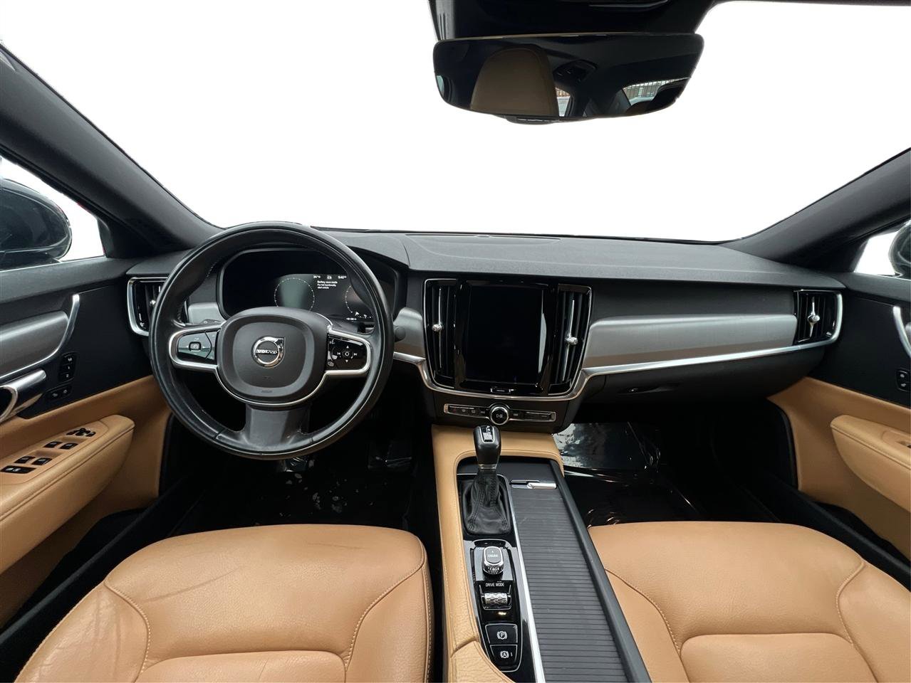 Used 2017 Volvo S90 T6 Momentum w/ Vision Package AWD/4WD image 36