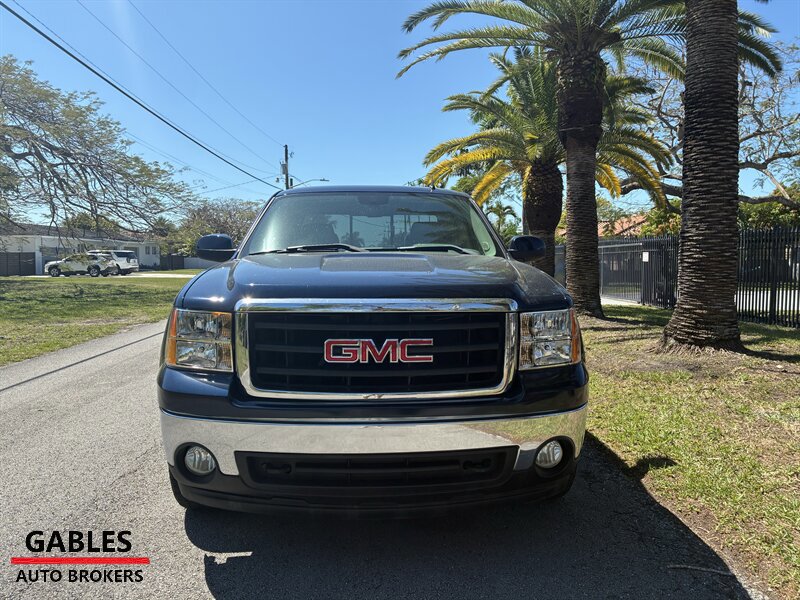 Used 2007 GMC Sierra 1500 SLE w/ SLE2 Audio Package RWD image 3