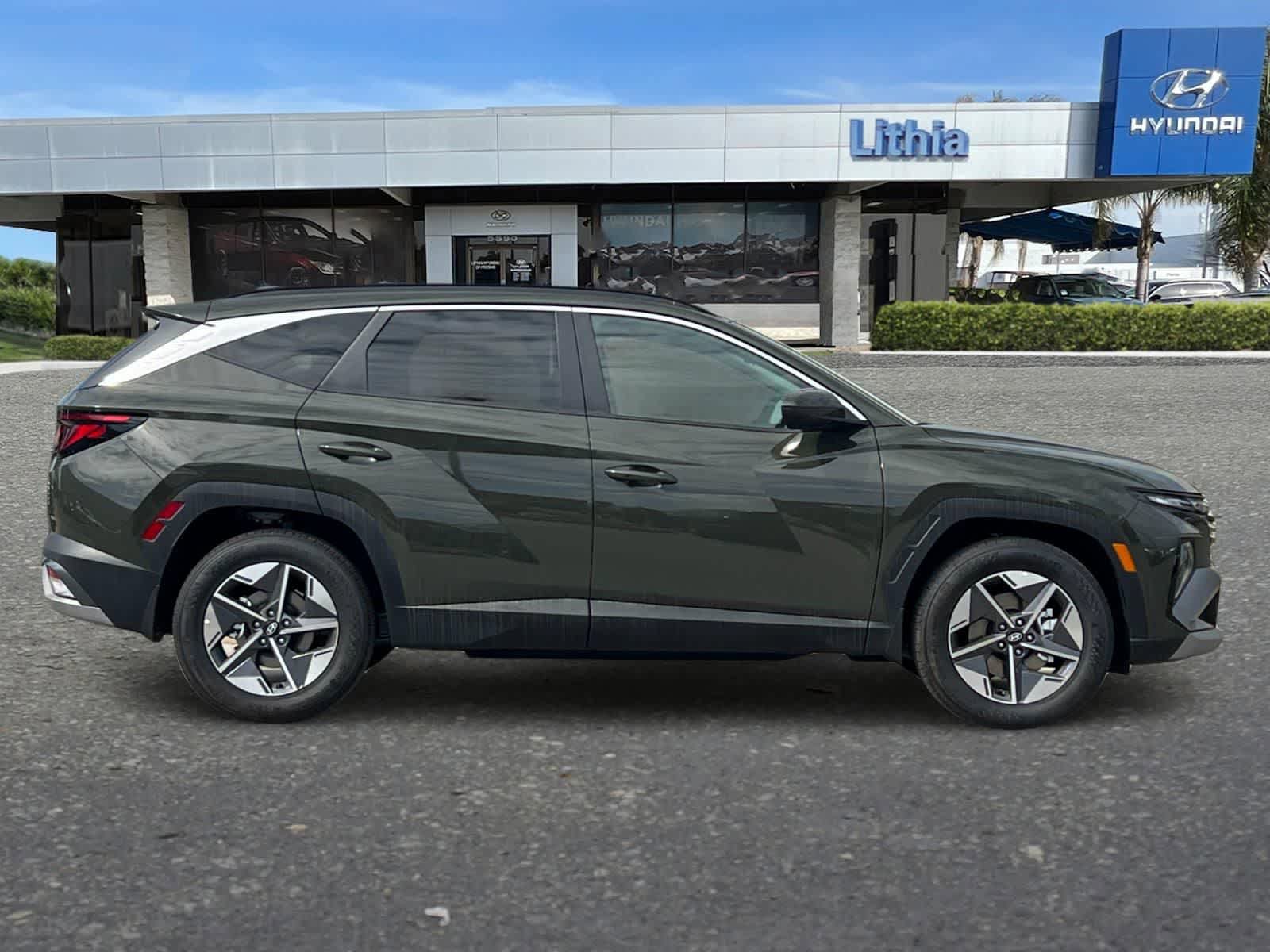 New 2026 Hyundai Tucson SEL image 8