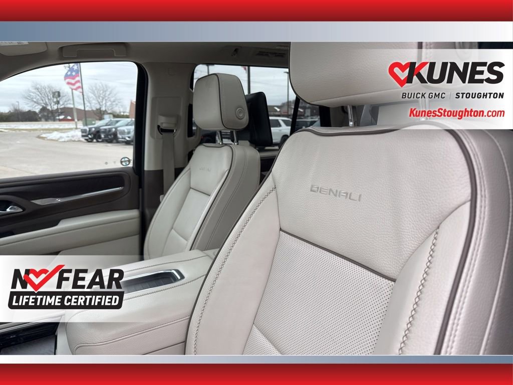 Used 2023 GMC Yukon Denali w/ LPO, Floor Liner Package image 24