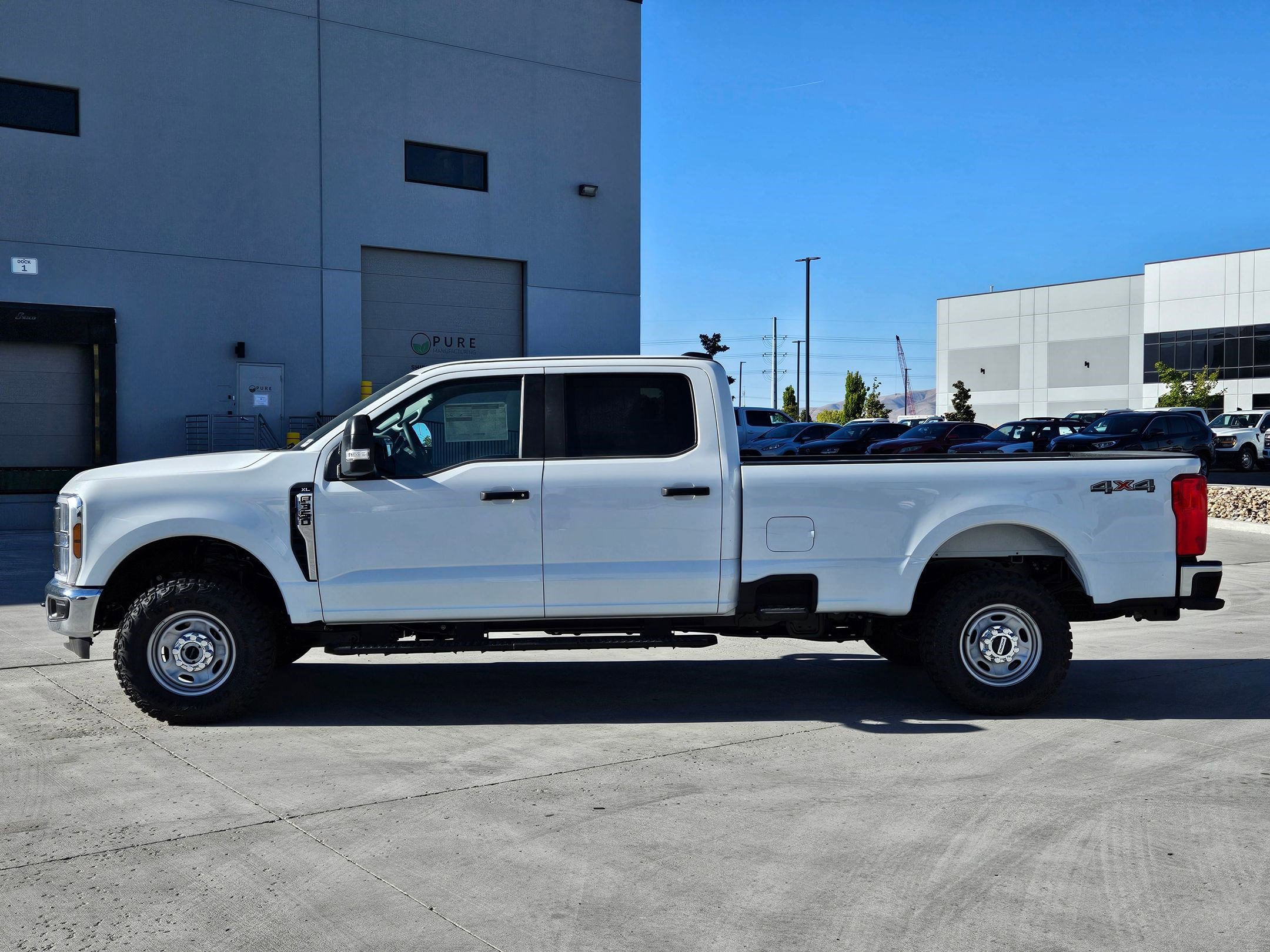 New 2025 Ford F350 XL w/ XL Off-Road Package AWD/4WD image 9