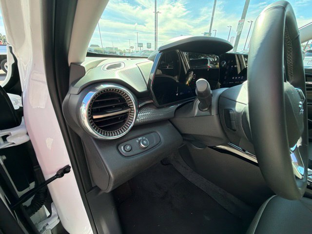 Used 2025 Chevrolet Trax ACTIV w/ Driver Confidence Package FWD image 40