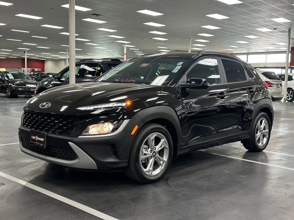 Used 2022 Hyundai Kona SEL w/ Cargo Package image 3