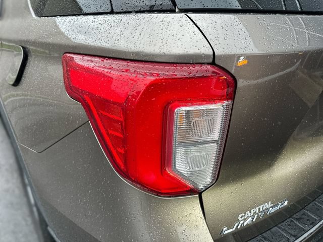 Used 2021 Ford Explorer Limited AWD/4WD image 27