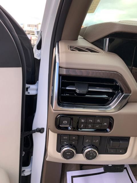 New 2026 GMC Yukon Denali AWD/4WD image 24