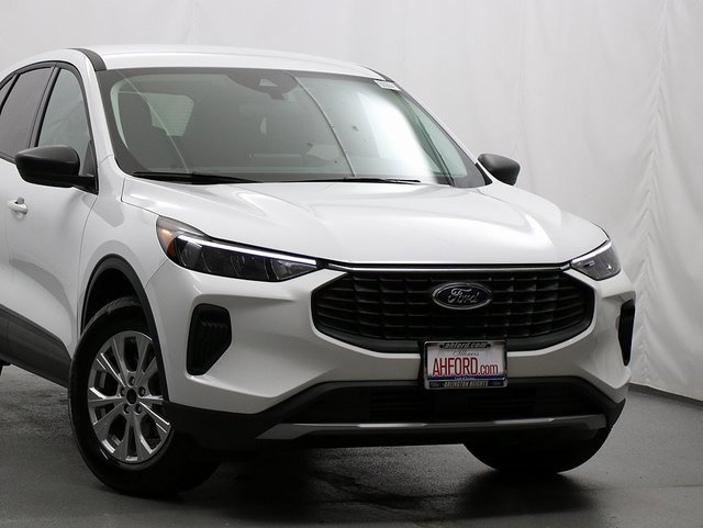 New 2026 Ford Escape Active image 2