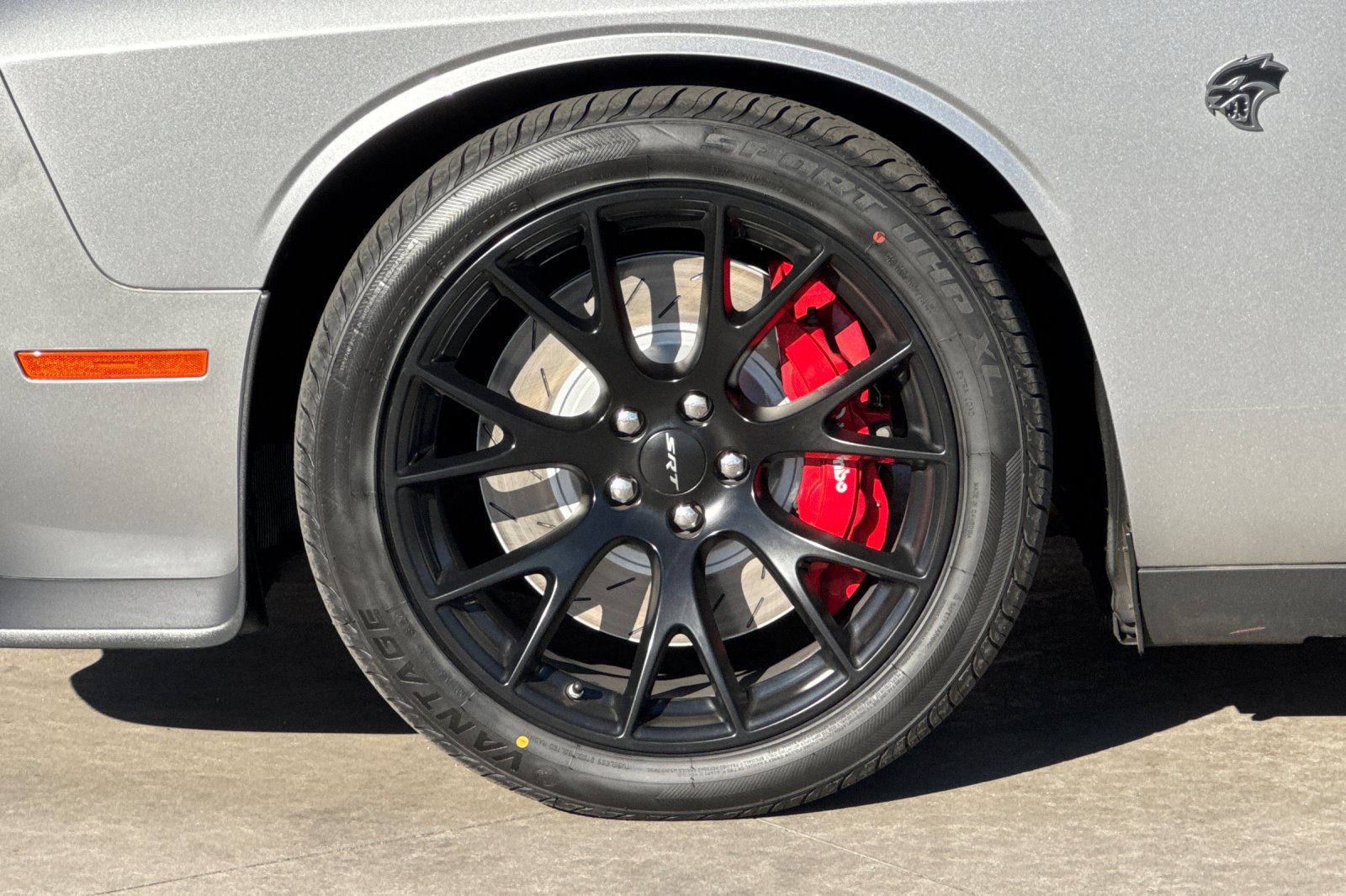 Used 2016 Dodge Challenger SRT Hellcat RWD image 29