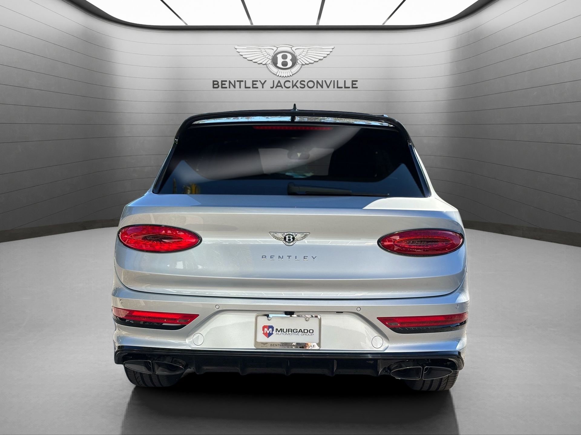 New 2025 Bentley Bentayga Extended Wheelbase image 9