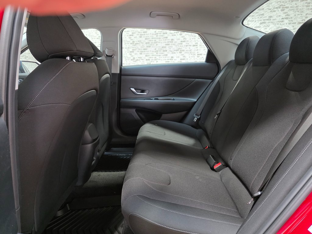 New 2026 Hyundai Elantra SE image 12