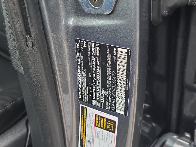 Used 2024 Mercedes-Benz GLE 450e 4MATIC image 36