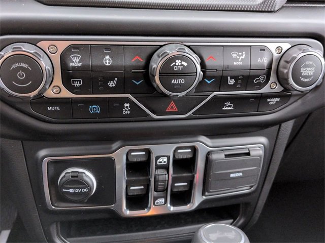 Certified 2023 Jeep Wrangler Unlimited Sahara w/ Cold Weather Group image 22