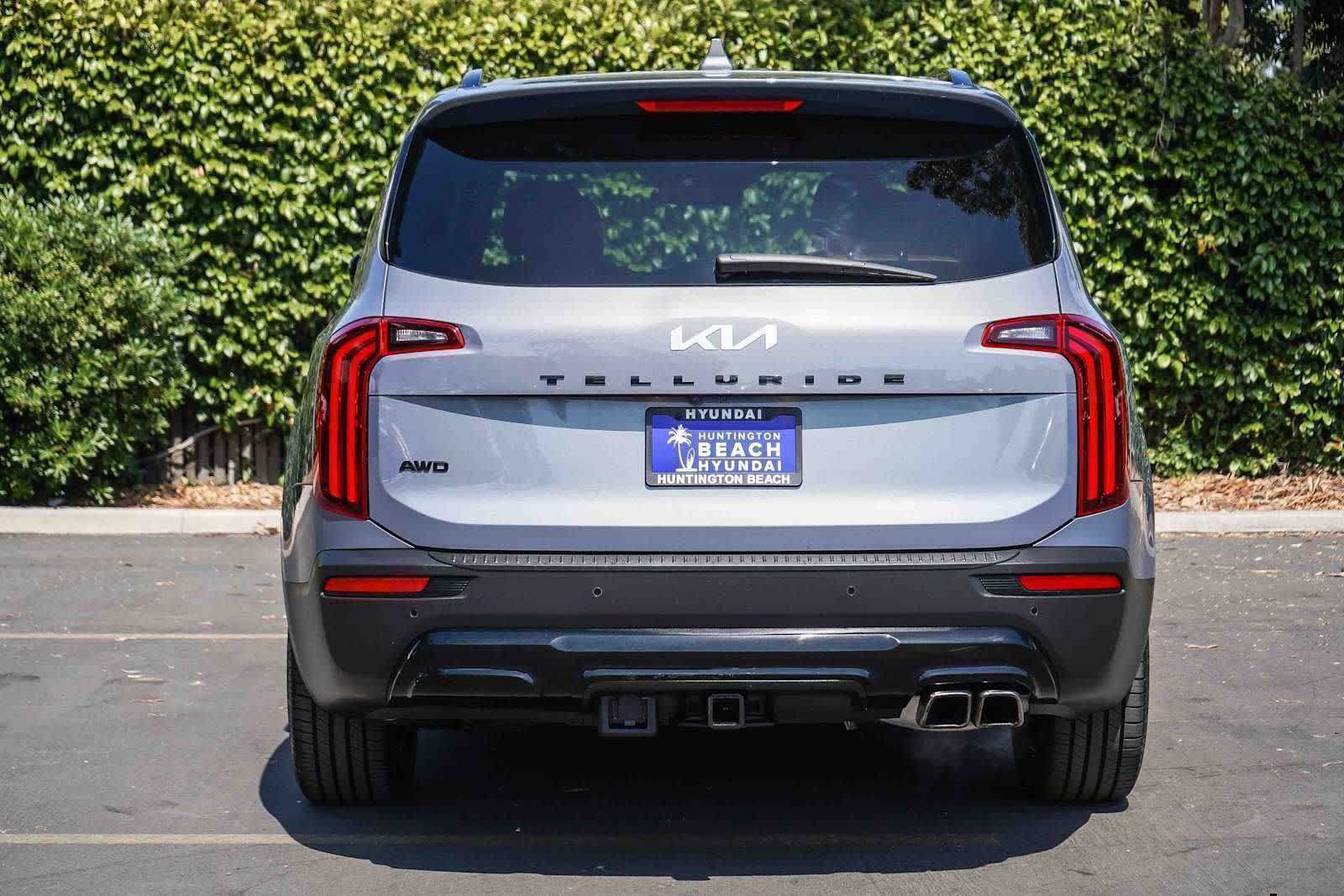 Used 2022 Kia Telluride SX w/ Nightfall Edition Package AWD/4WD image 5
