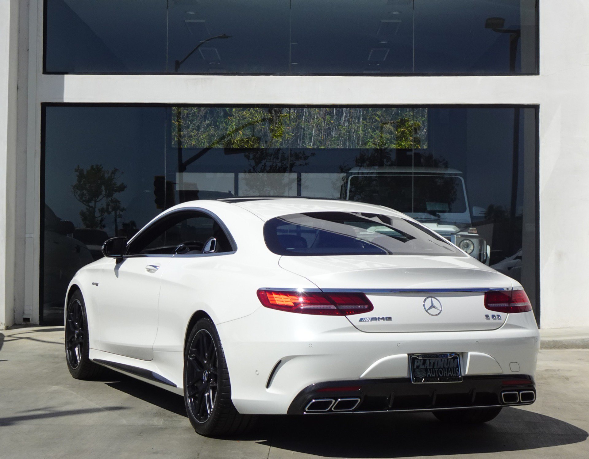 Used 2018 Mercedes-Benz S 63 AMG 4MATIC Coupe w/ Carbon Fiber Package image 4