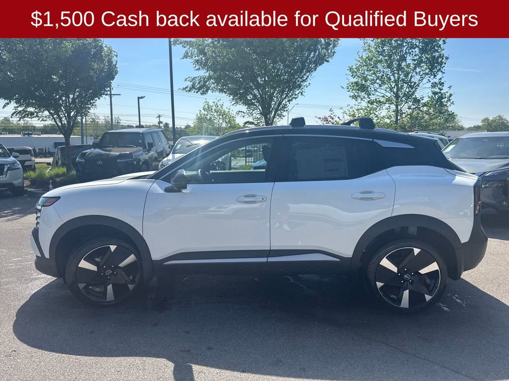 New 2026 Nissan Kicks SR w/ Cold Weather Package image 4