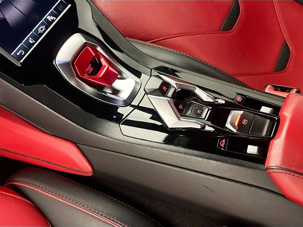 Used 2021 Lamborghini Huracan EVO RWD image 17