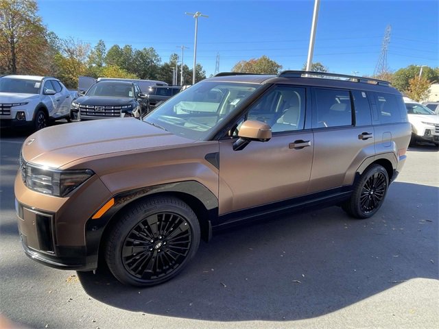 Used 2025 Hyundai Santa Fe Calligraphy image 3