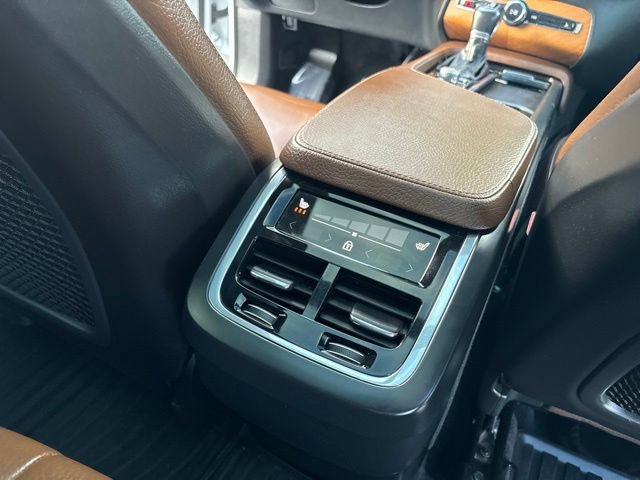 Used 2021 Volvo XC90 T6 Momentum w/ Advanced Package AWD/4WD image 34