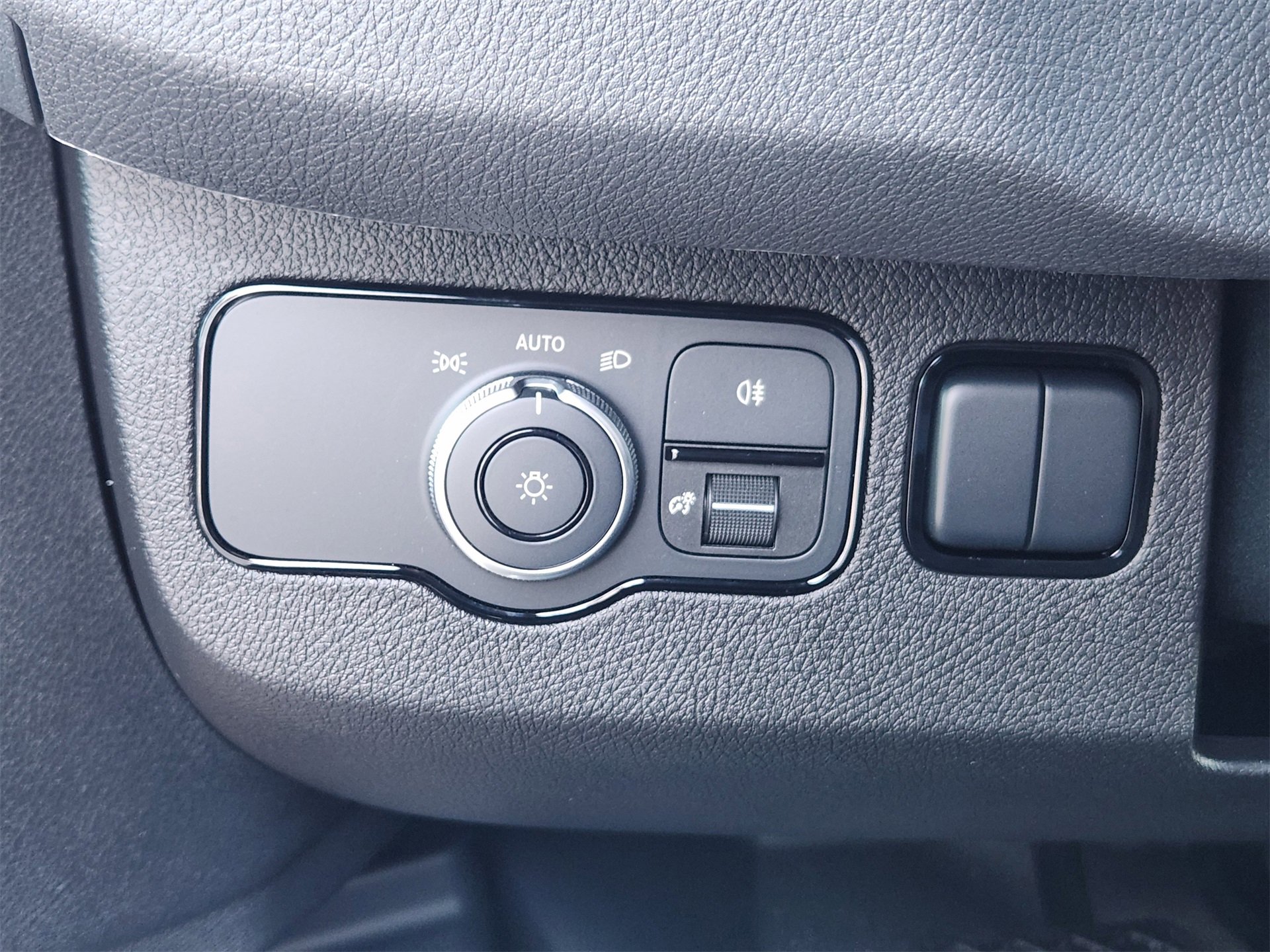 New 2026 Mercedes-Benz Sprinter 144 Cargo image 18