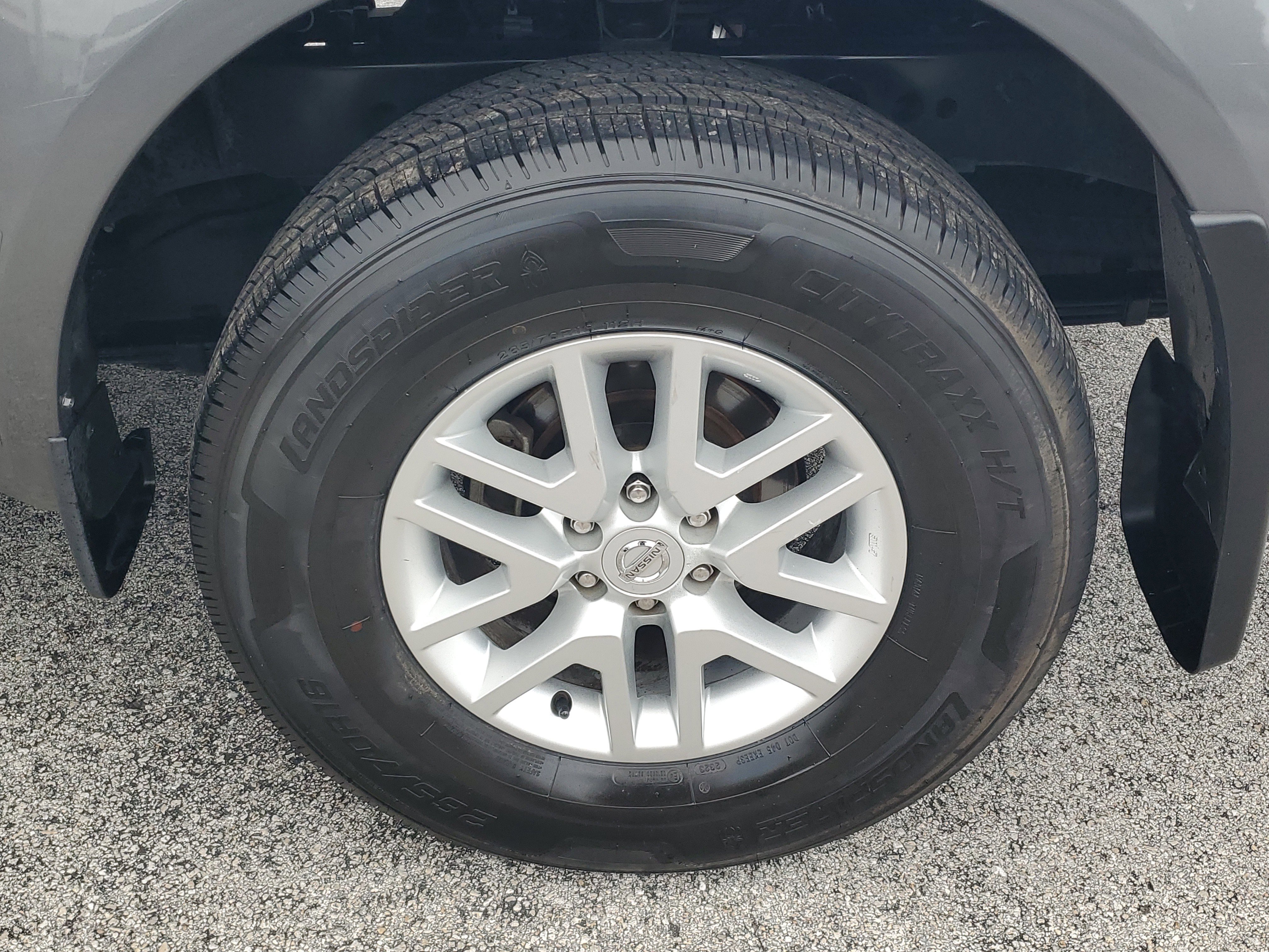 Certified 2021 Nissan Frontier SV RWD image 7