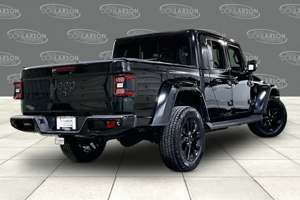 Used 2022 Jeep Gladiator Overland image 7