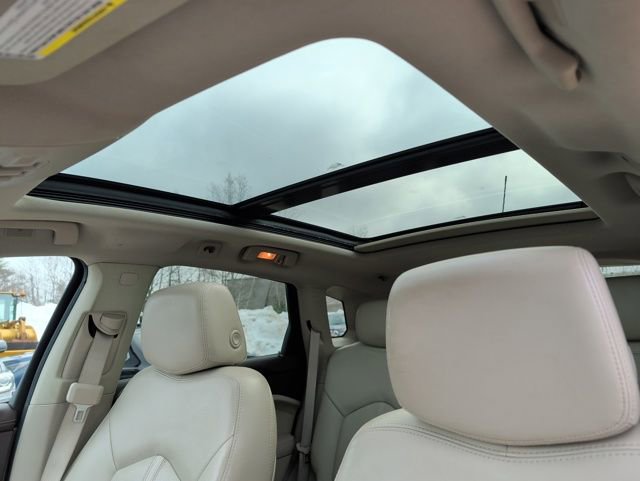 Used 2016 Cadillac SRX Luxury w/ Driver Awareness Package image 20