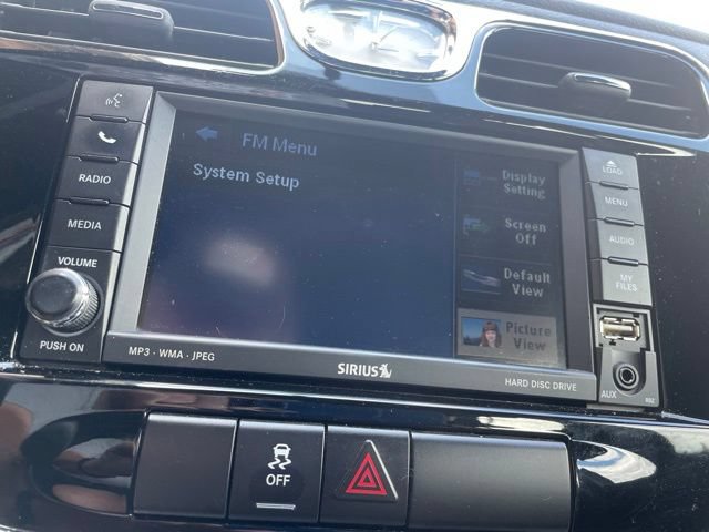 Used 2011 Chrysler 200 Touring FWD image 28