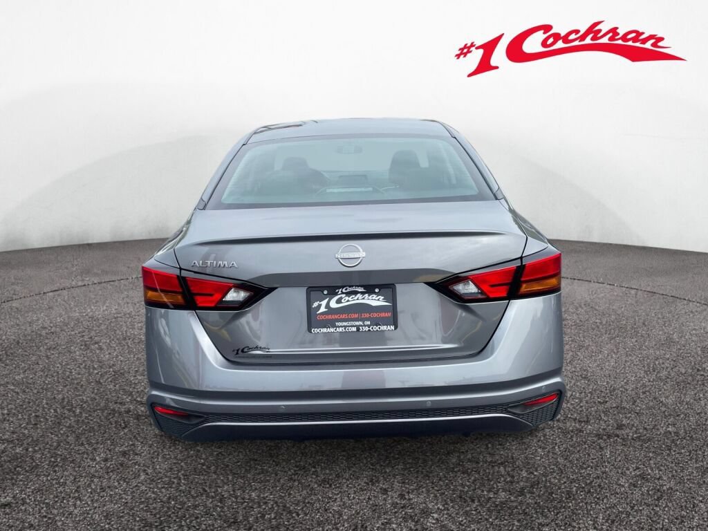 Used 2024 Nissan Altima 2.5 S FWD image 15