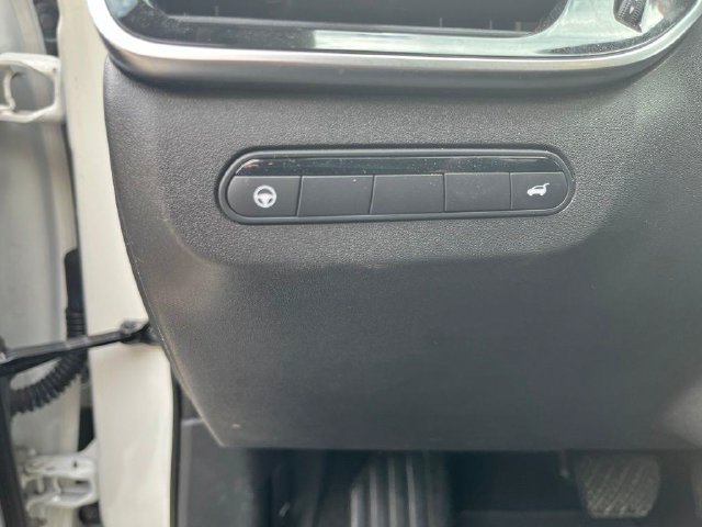 Used 2023 INFINITI QX60 Luxe w/ Performance Audio Package AWD/4WD image 16