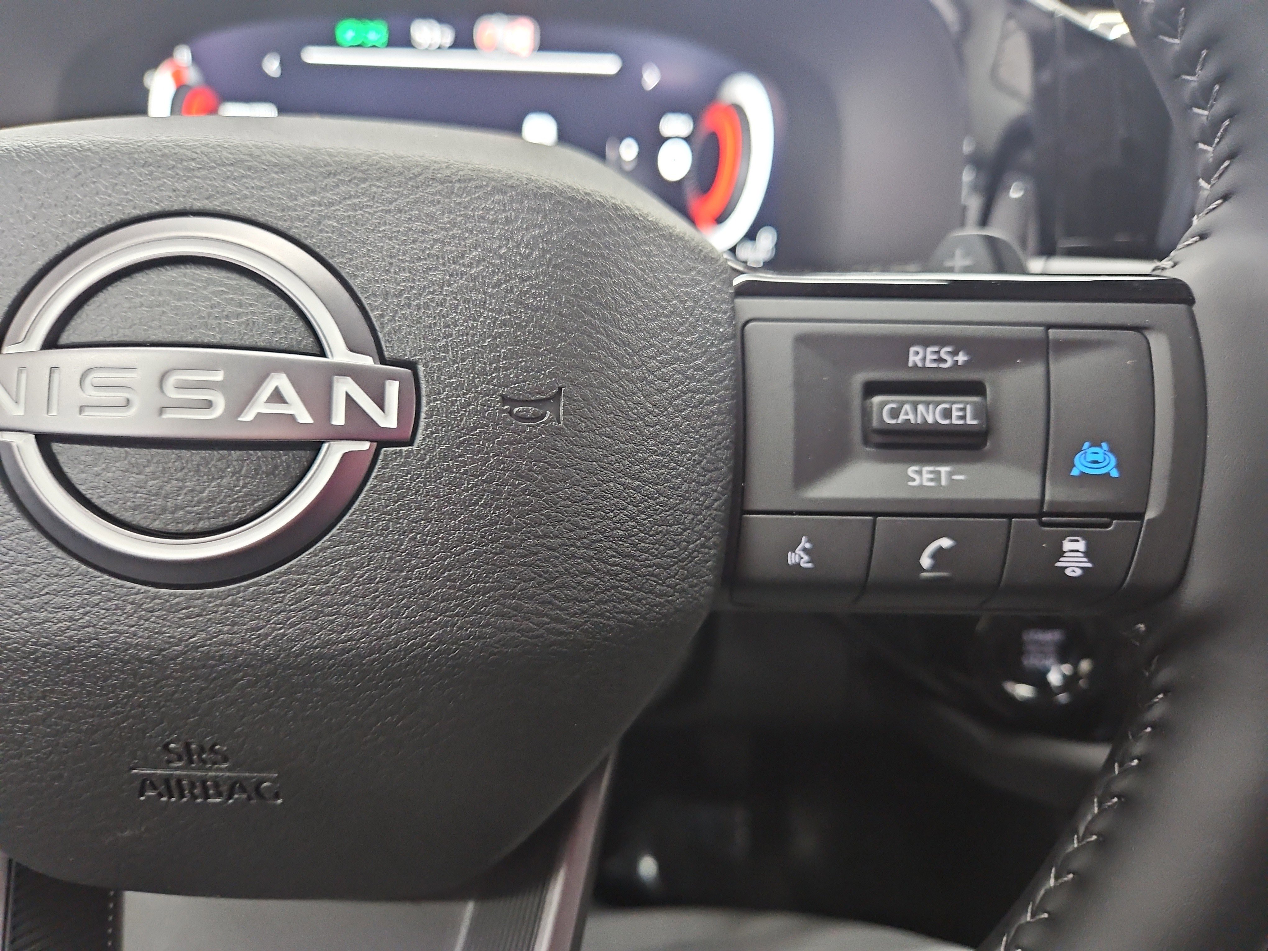 New 2026 Nissan Pathfinder Platinum AWD/4WD image 19