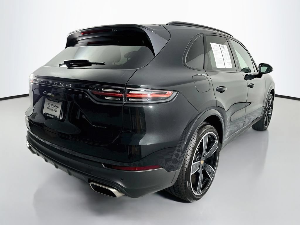 Certified 2023 Porsche Cayenne AWD/4WD image 9