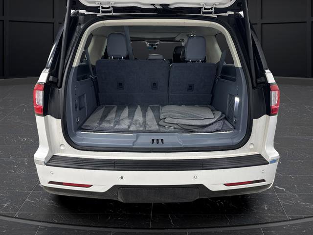 Used 2019 Lincoln Navigator L Black Label image 16