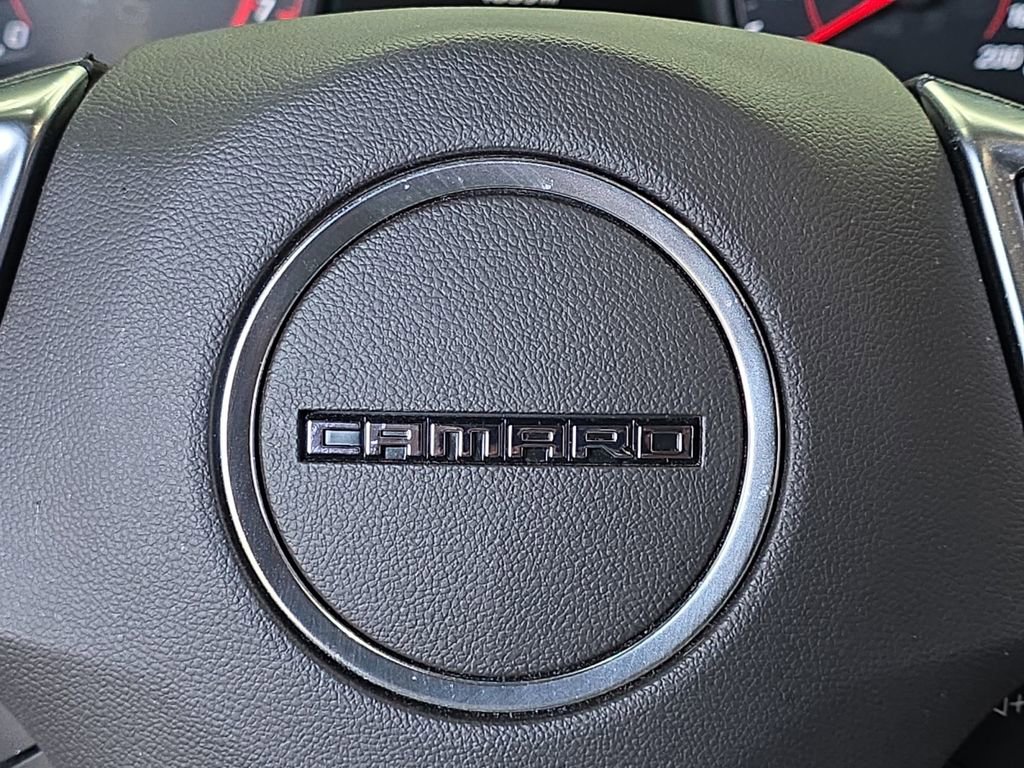 Used 2018 Chevrolet Camaro SS RWD image 40
