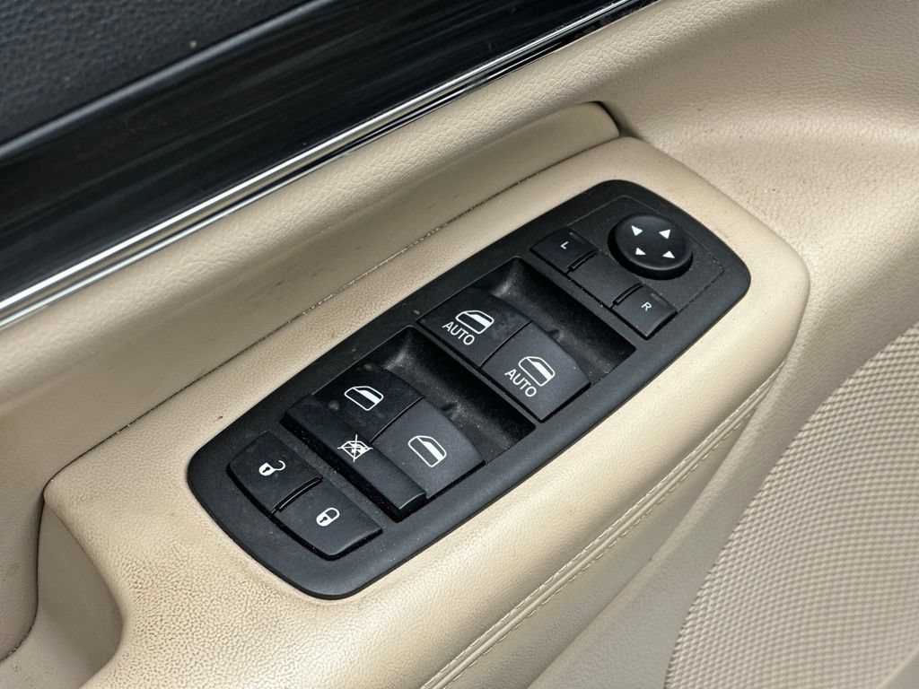 Used 2021 Jeep Grand Cherokee Limited w/ Trailer Tow Group IV AWD/4WD image 16