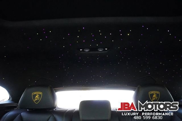 Used 2019 Lamborghini Urus image 17