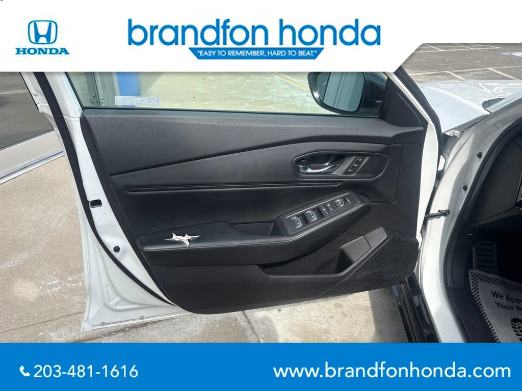 Used 2023 Honda Accord Sport image 11