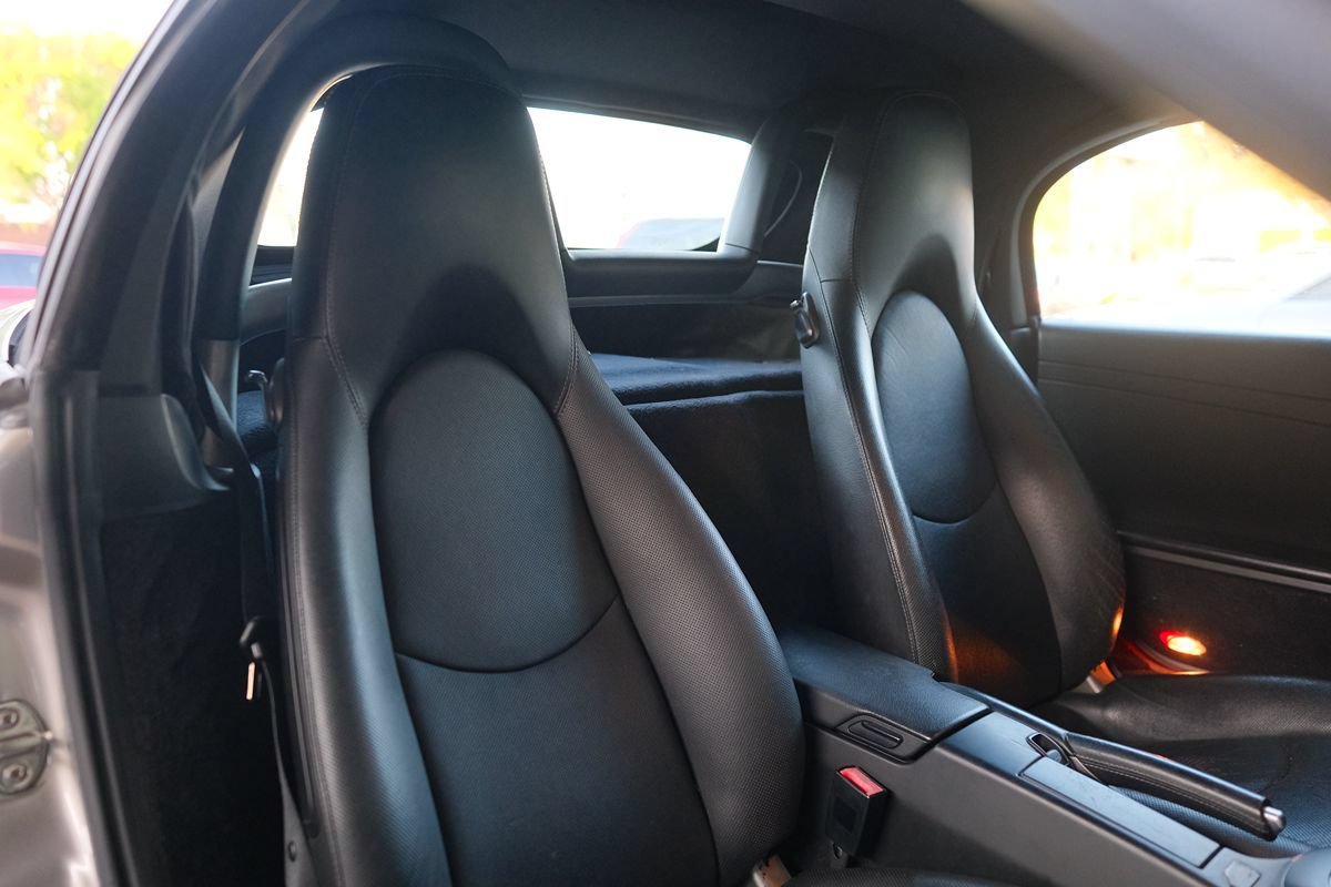 Used 2012 Porsche Boxster RWD image 19