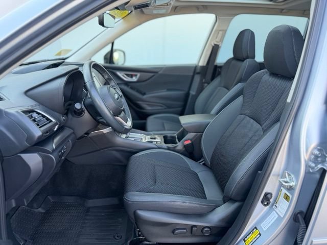 Used 2023 Subaru Forester Premium AWD/4WD image 23