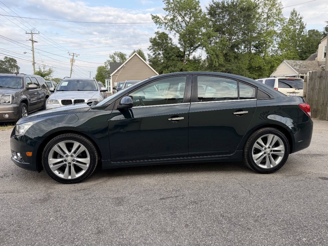 Used 2014 Chevrolet Cruze LTZ w/ RS Package FWD image 5